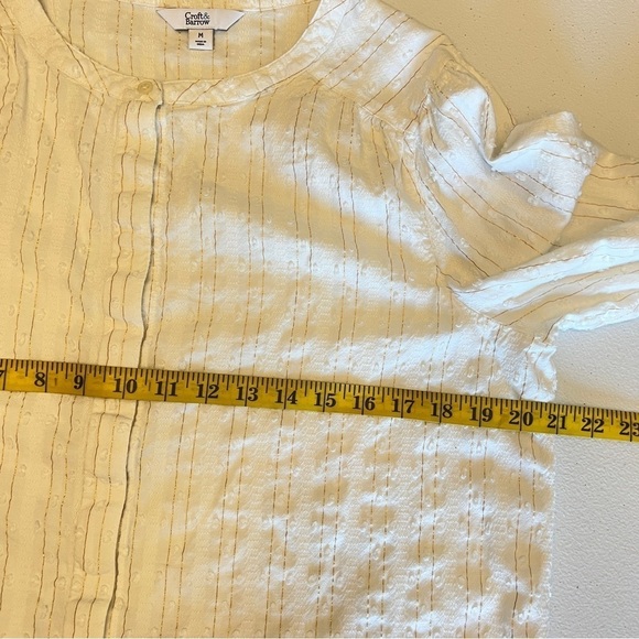 Croft & Barrow Blouse Womens Size Medium Button Up Nubby Gold Metalic Threading - Picture 8 of 9